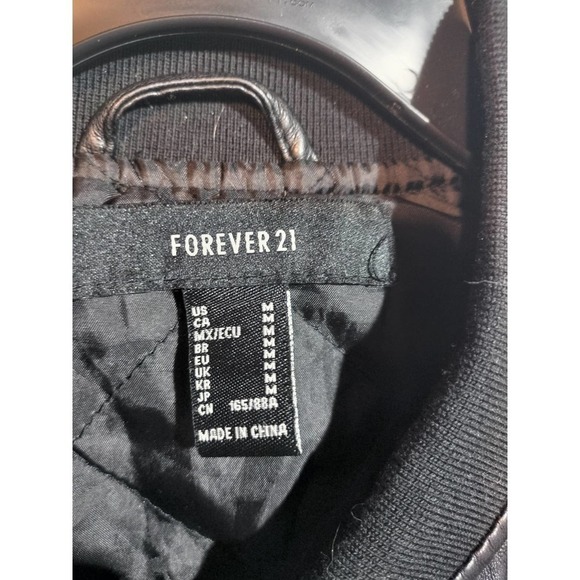 Forever 21 Black Faux Vegan Leather Crop Utility Coat Woman Size Medium - Picture 2 of 7